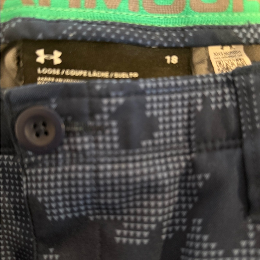 Under Armor Youth 18 Blue Digital Camo Golf / Performance Pants - Picture 5 of 5